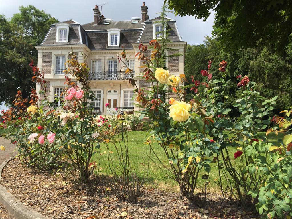 Château d'Avesnes - Le Castelet Exterior foto