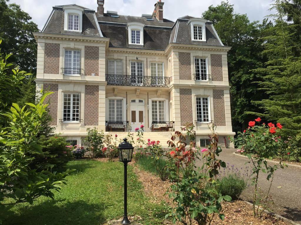 Château d'Avesnes - Le Castelet Exterior foto