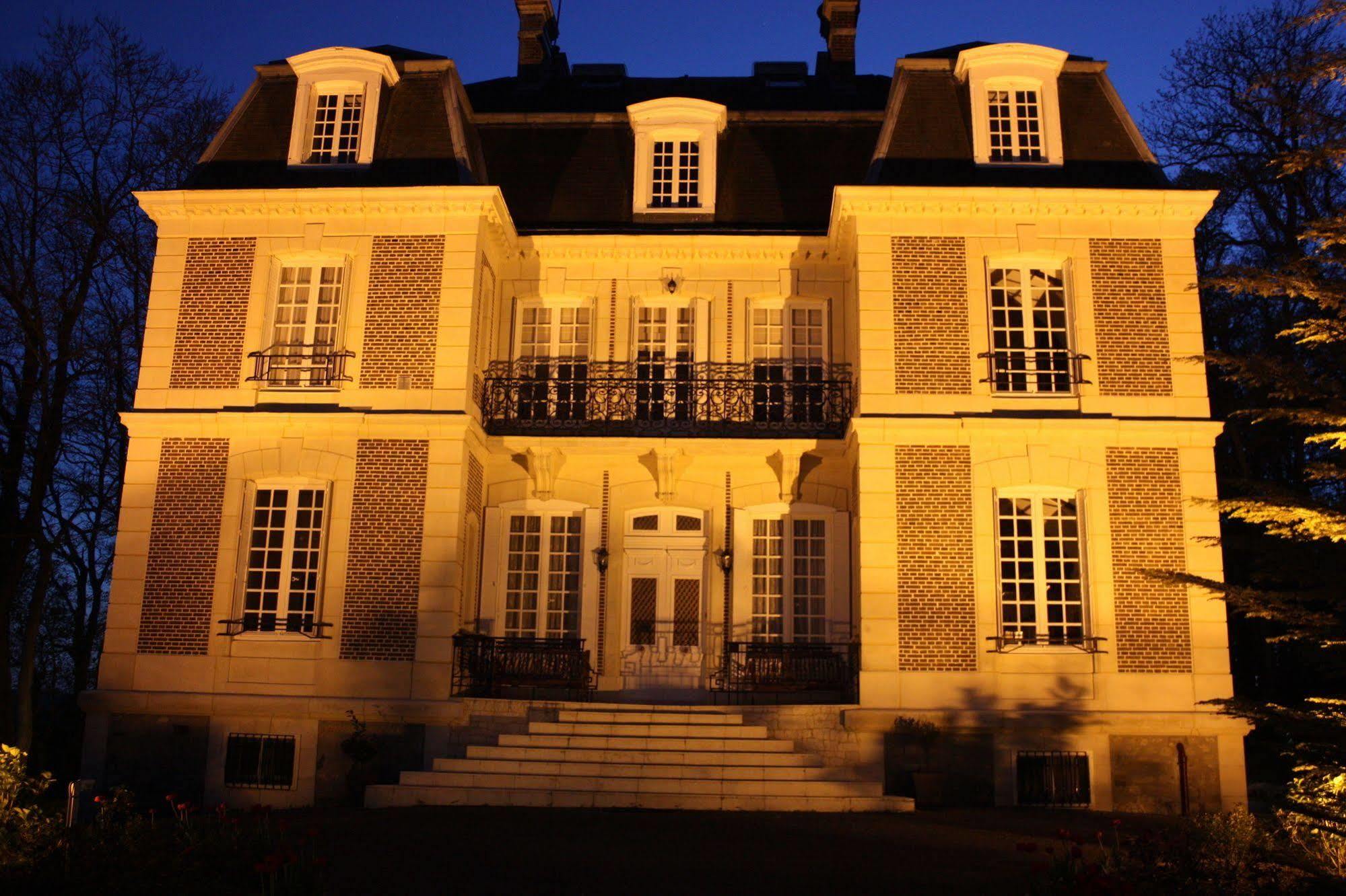 Château d'Avesnes - Le Castelet Exterior foto